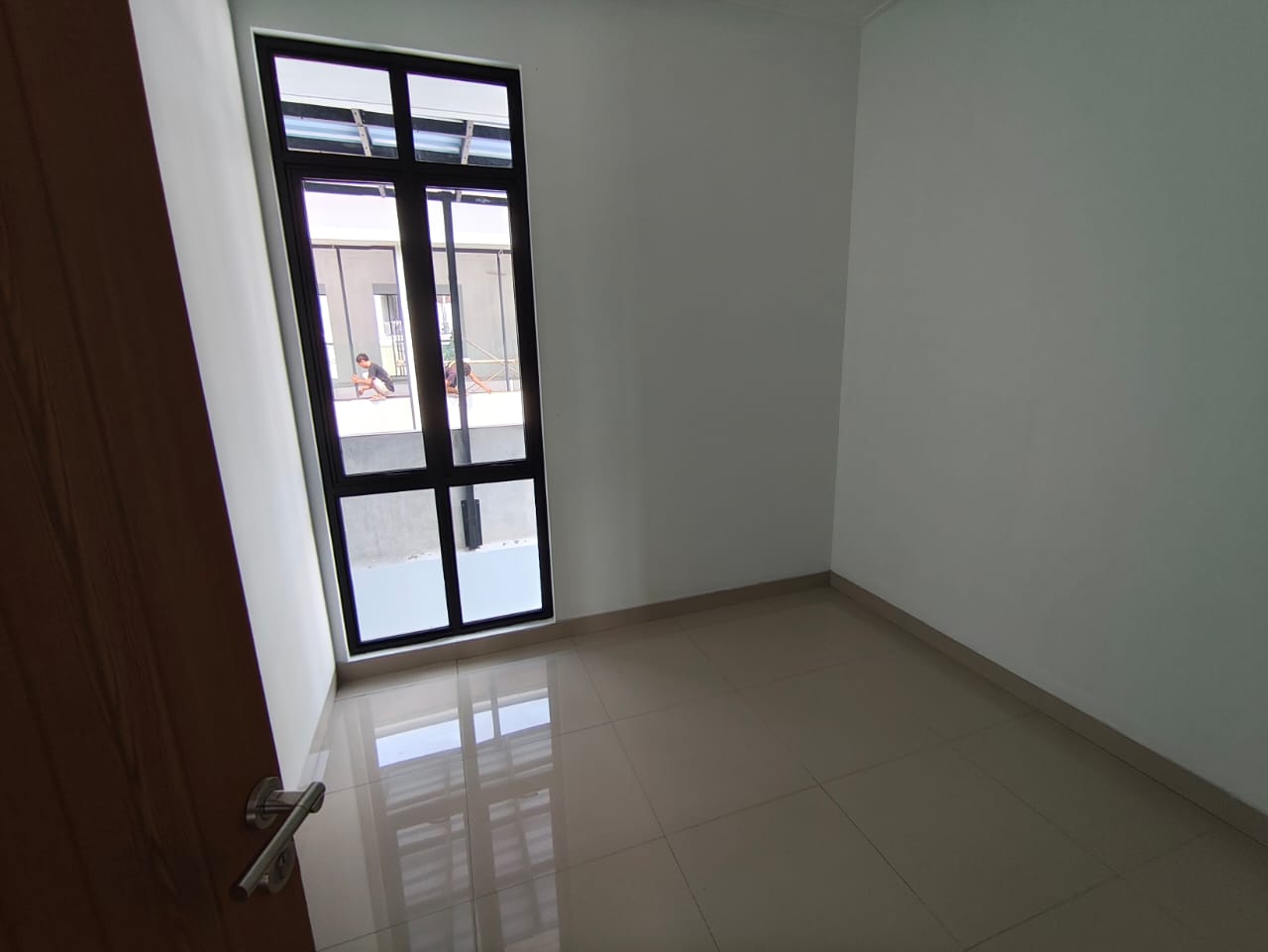 Rumah Disewakan di Summer Bliss Taman Simpruk